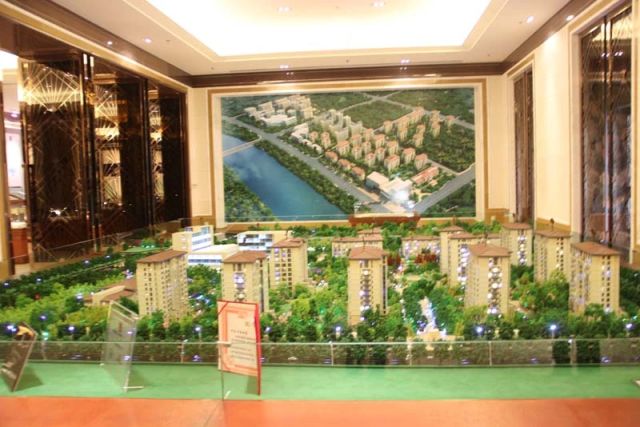  ��̩�������� 