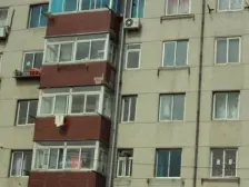 惠丰 一楼 精装修,南北向两室 近华南商圈,有燃气