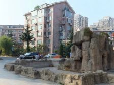 大纺芙蓉周家街 南向一室中楼层 不把边