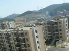 多层两室通厅 位置好 近小区入口