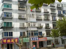 红旗101楼层好,南北通透,带仓房,房主诚心出售