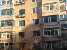 精装修,楼层好,位置好,楼前蟹子湾公园