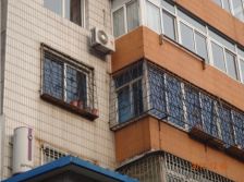 成熟地脚购物交通便利拎包可以入住