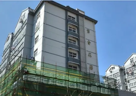 南京路 紫金花园