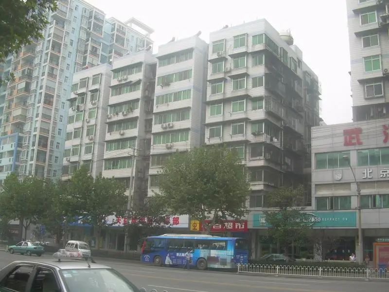 小区相关图