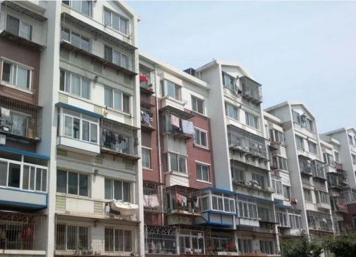  ����С��2��1��1���ϱ�����1400.00Ԫ/�³��� 