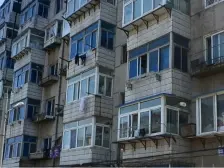 八一路近桃源,两室南北通透全明户型精装修有车位