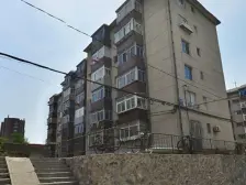 金荣路 精装 两室一厅 南北向 早市 交通便利