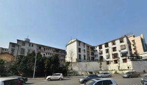 黄土岭1.4双地铁口100米.烟草宿舍五房,中阳空调热水