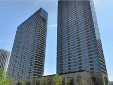 深蓝中心 4室2厅 东 东南 南 北