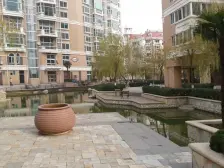 东方巴黎 两室一厅 阁楼 南北通透