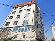 星海公园 医大二院后身 精装修 三楼 南北通透 户型好