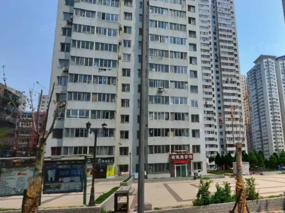 新春小区实景图