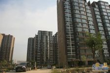 德祐主推松石名第 拎包入住 两层复式 出行便利