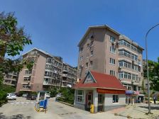 西岗区莲花白云封闭小区大平台落地窗
