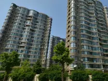 一期大四室平层,保持好,诚意出售,好楼层采光视野好