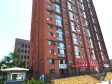 中南路悦泰林里南北四室 上下两层 环境好得房高