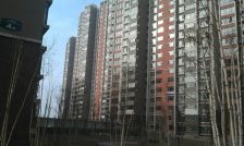 中海望京府旁精装修 带家具家电 电梯17楼 诚心出售