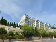 低楼层,户型规矩,价格合适,房主诚心出售