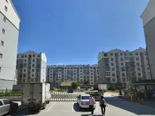 跃层房子,实木楼梯,诚心出售,价格可谈