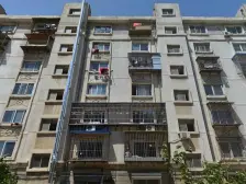 绿苑小区 单价6500 中间楼层 配套齐全 看房方便