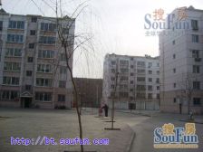 汇金小区,二楼,简单装修,一居室 ,采光好。