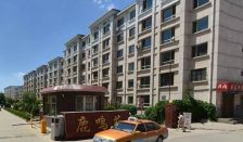 此房楼层好,适合老人带孩子,上班交通方便,采光很好