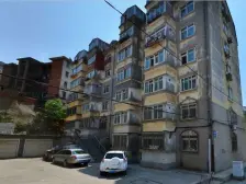 中山区 秀月广场近地铁 东西通透中间楼层两室一厅