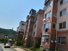 中南路 封闭小区 精装 上跃 南北通透 视野开阔