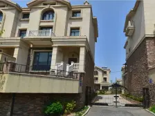 万隆托斯卡纳 别墅 精装修 车库 依山傍海