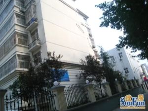 化纤厂家属楼 2室1厅 南