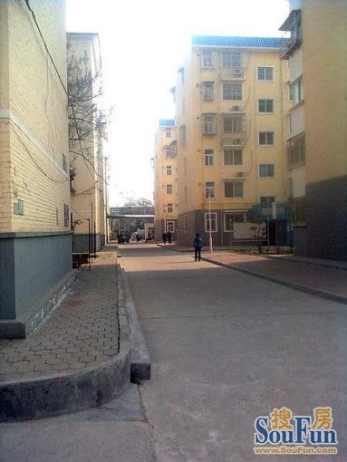  ����С��2��1��1���ϳ���800.00Ԫ/�³��� 