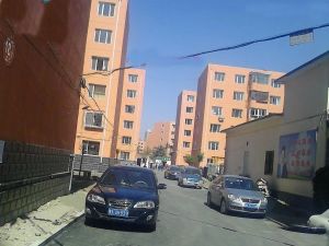 简单装修 配套设施齐全 交通便利 采光无好 视野宽阔