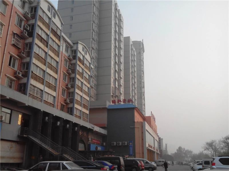 小区相关图