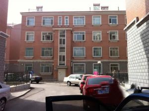 东风路39 落地窗地暖 楼龄新 大四居 阳面大宽厅