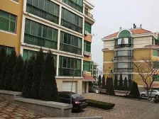 海昌渔人码头旁封闭社区多层洋房精装修一楼