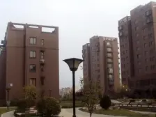 一楼可商用的,位置好,好出租,面积大适用面广