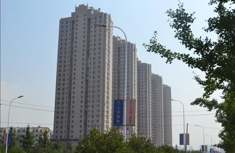小区相关图