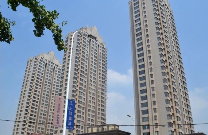 憬园河畔实景图
