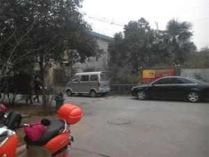 南北通透大三室顶复带露台全明户型