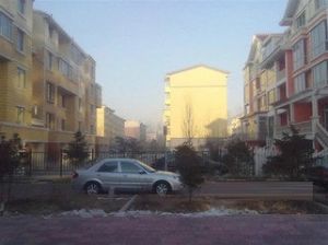 此房业主诚心出售,看房方便,采光好