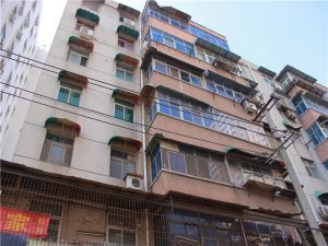 联盟路3楼商品房看房方便视野好业主急售