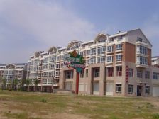 室南北通透,采光好,房主诚心出售。看房方便