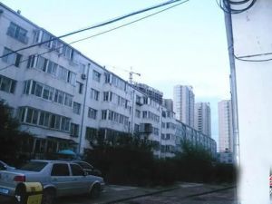 此房房本满五年,无大税好楼层,采光视野好,居住舒适