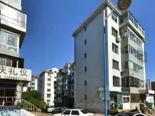 新月里小区 中间楼层 好户型 房主诚心卖