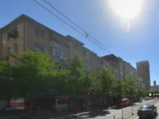 寺儿沟 下楼即市场 隔的六室 好出租 无坡 近东港