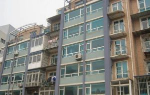新辉小区永安大街旁电梯楼南北通透两室两厅户型