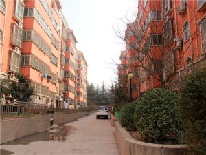 鑫豪小區4室2厅南北
