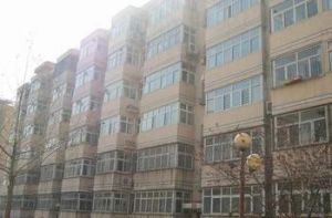 呼哈路 润宇商圈 国标户型 精装修 六楼带七楼 带露台