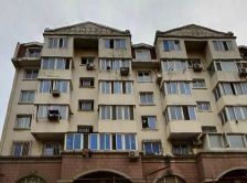 建兴花园小区中间位置南北通厅四室两厅两卫